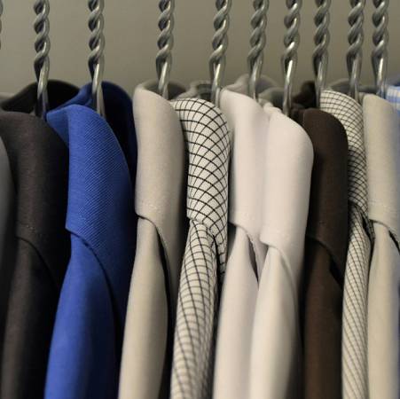 Pilihan Bahan Untuk Seragam Kantor