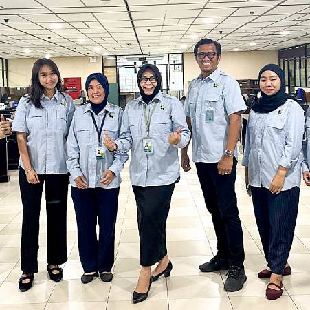 Pentingnya Seragam Kerja dalam Branding